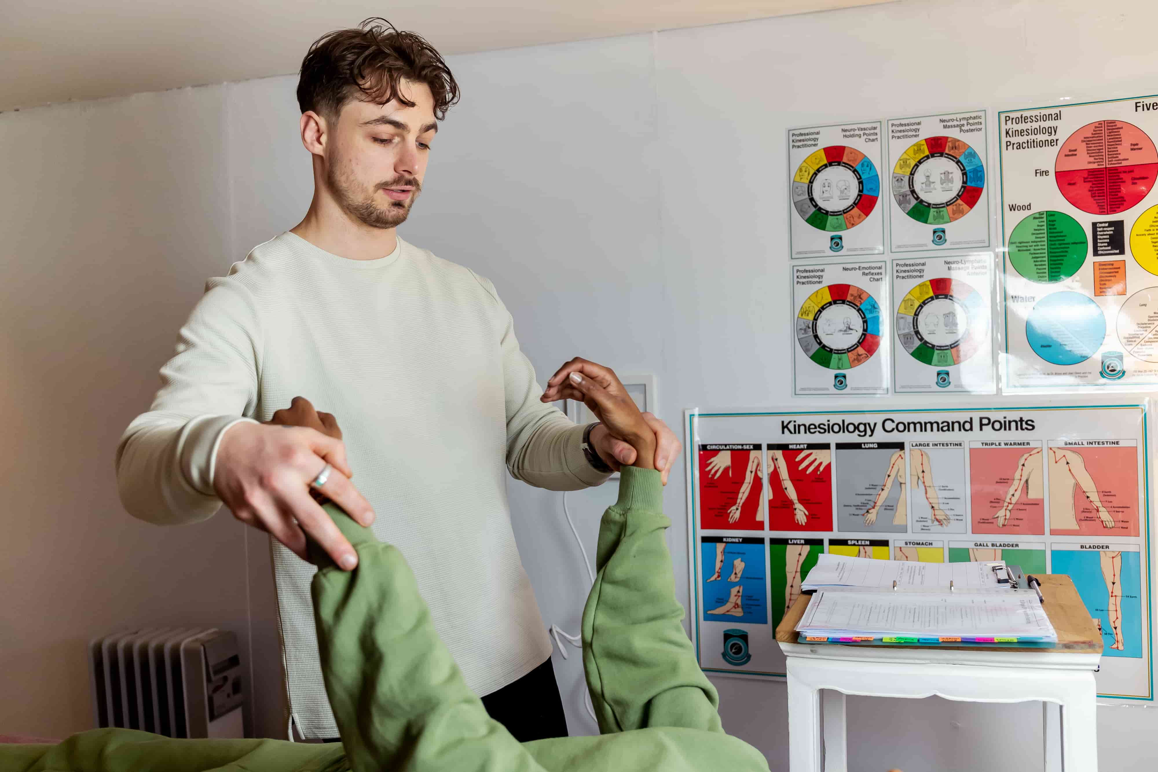 Kinesiology treatment at Intelligentle Healing